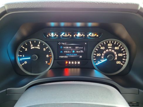 Used 2018 Ford F150 XLT w/ Equipment Group 302A Luxury AWD/4WD image 24