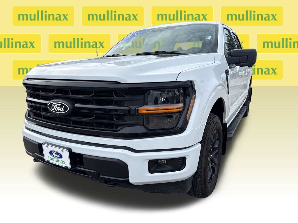 Used 2024 Ford F150 XLT w/ Bed Utility Package AWD/4WD image 10