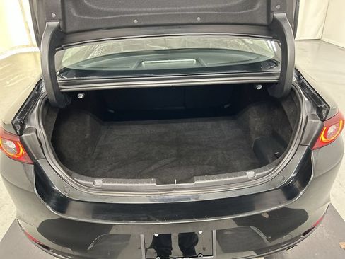 Used 2024 MAZDA MAZDA3 s FWD image 21