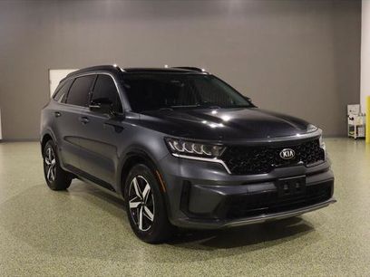 Used 2021 Kia Sorento S w/ Panoramic Sunroof Package