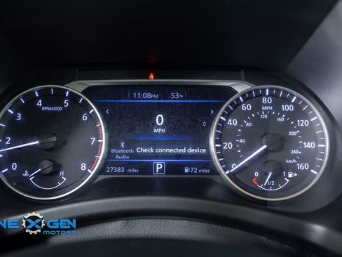 Used 2022 Nissan Sentra SR w/ SR Premium Package FWD image 16