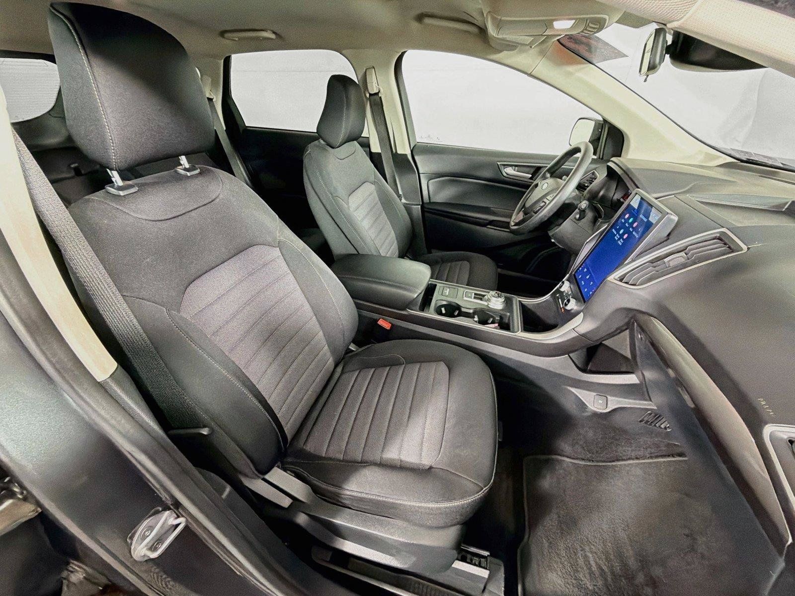 Used 2022 Ford Edge SE w/ Black Appearance Package AWD/4WD image 29