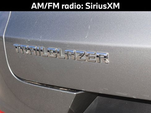 Used 2023 Chevrolet TrailBlazer LT w/ Convenience Package image 9