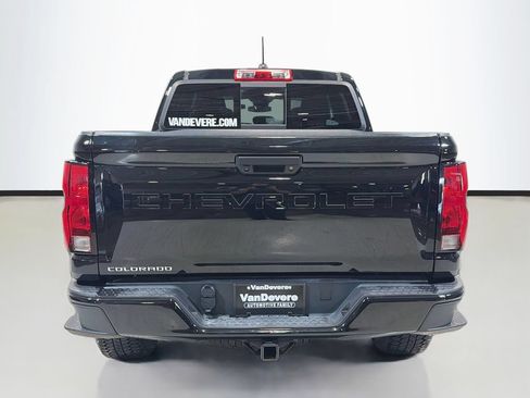 Used 2024 Chevrolet Colorado Trail Boss w/ Advanced Trailering Package AWD/4WD image 8