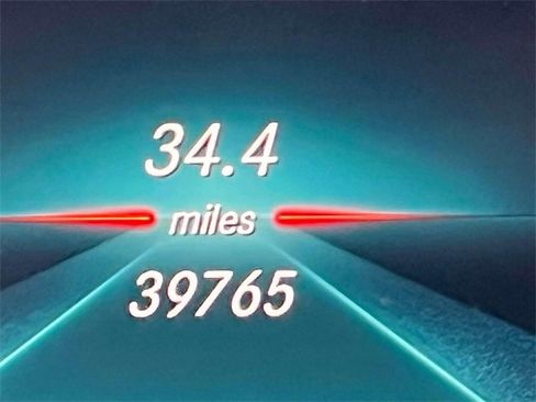 Used 2020 Mercedes-Benz C 300 4MATIC Sedan w/ Premium Package image 27