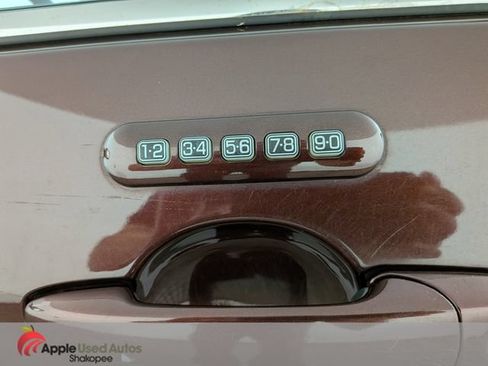 Used 2012 Ford Fusion SEL FWD image 41