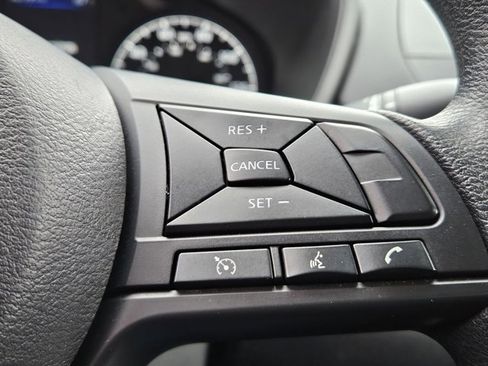 Used 2024 Nissan Altima 2.5 S image 13