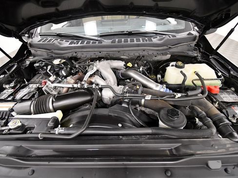Used 2023 Ford F350 Lariat w/ Lariat Ultimate Package AWD/4WD image 12