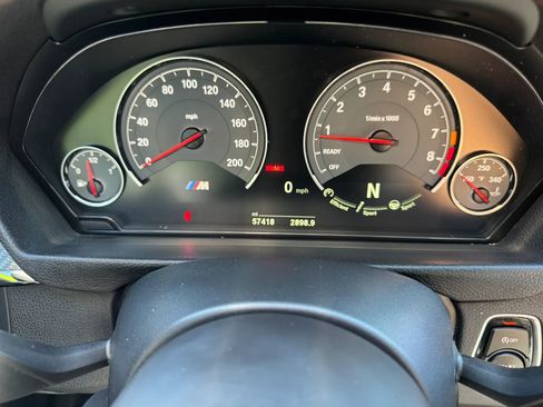 Used 2018 BMW M4 Coupe image 21