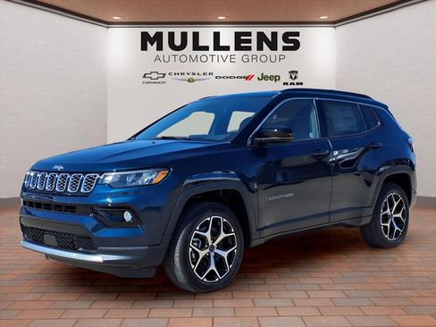 New 2026 Jeep Compass Limited AWD/4WD image 1