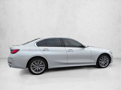 Used 2024 BMW 330i xDrive Sedan image 4