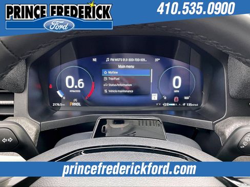 Used 2025 Ford Explorer Platinum w/ Ultimate Package image 19