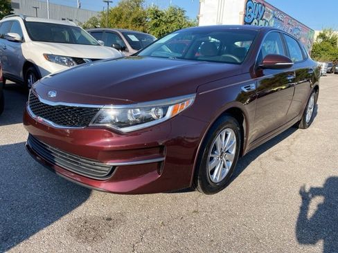Used 2016 Kia Optima LX w/ Paint Protection Film Package image 3