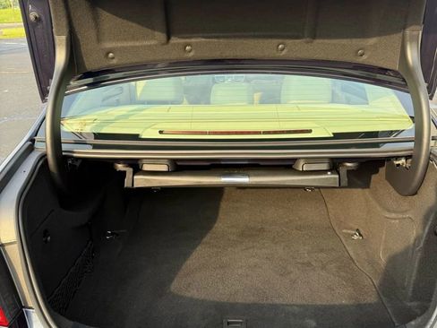 Used 2016 Mercedes-Benz E 350 4MATIC Sedan image 30