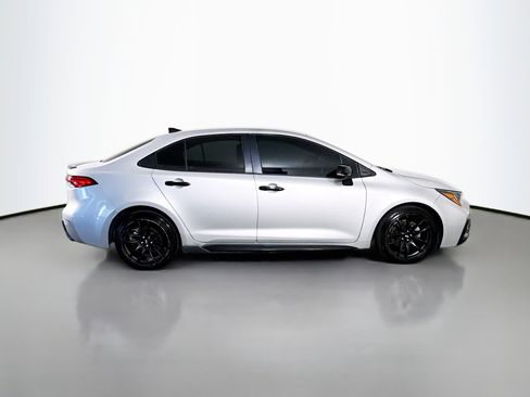 Used 2020 Toyota Corolla SE FWD image 11
