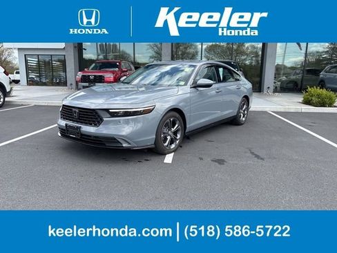 Used 2025 Honda Accord EX-L image 1