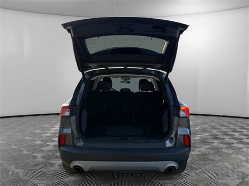 Used 2022 Ford Escape SEL image 9