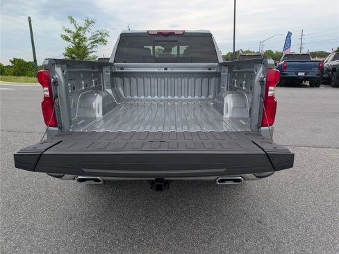 New 2026 Chevrolet Silverado 1500 LTZ w/ Technology Package AWD/4WD image 8