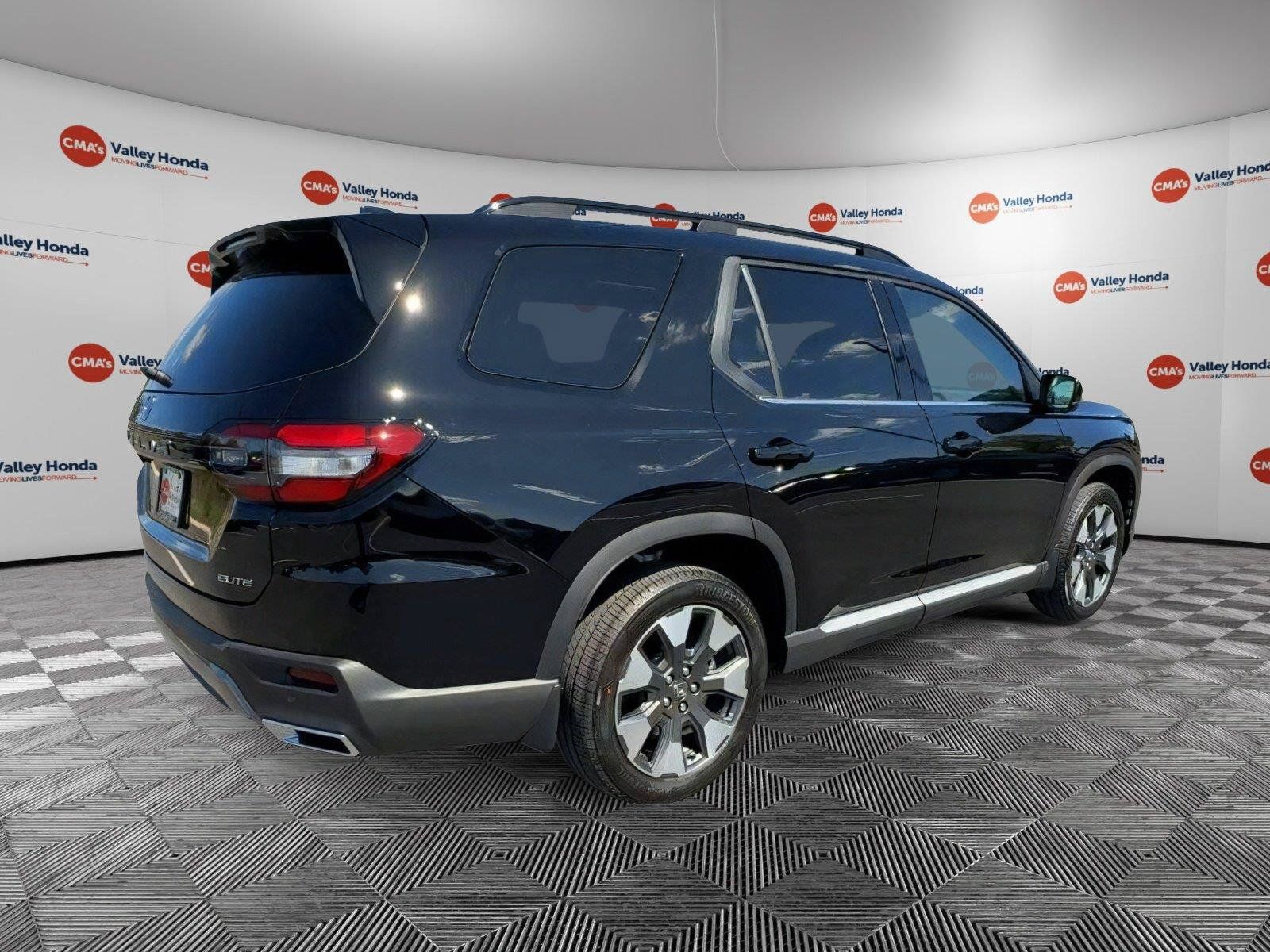 New 2026 Honda Pilot Elite image 5
