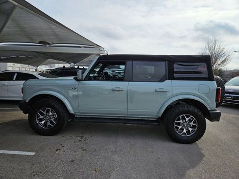 Used 2023 Ford Bronco Outer Banks image 8