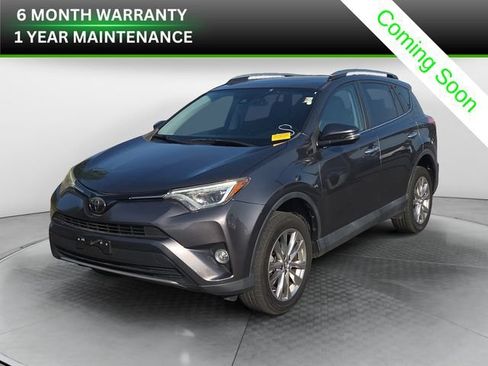 Used 2018 Toyota RAV4 Limited w/ Carpet Mat Package FWD image 1