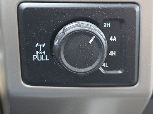 Used 2019 Ford F150 Lariat w/ Equipment Group 502A Luxury image 25