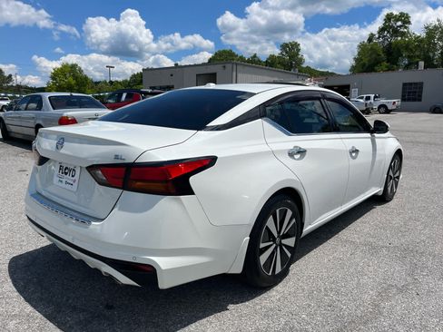 Used 2021 Nissan Altima 2.5 SL FWD image 3