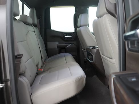 Used 2019 GMC Sierra 1500 SLT image 12