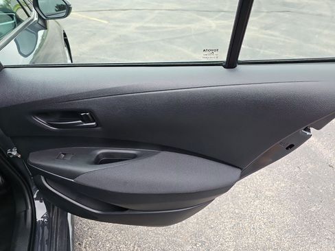 Used 2024 Toyota Corolla LE FWD image 17