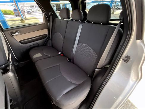 Used 2009 Mercury Mariner 2WD image 20