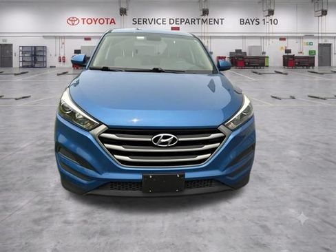 Used 2018 Hyundai Tucson SE AWD/4WD image 3