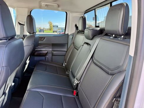 Certified 2025 Ford Maverick Tremor image 11