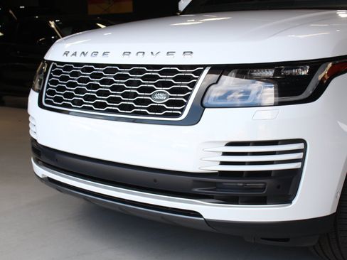 Used 2022 Land Rover Range Rover P525 Westminster Edition AWD/4WD image 5