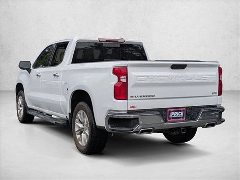 Used 2021 Chevrolet Silverado 1500 LTZ w/ Z71 Off-Road Package AWD/4WD image 8