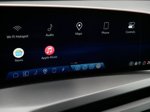 Certified 2026 Cadillac Vistiq Sport w/ LPO, Floor Liner Package image 27