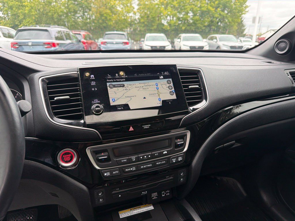 Used 2021 Honda Pilot Black Edition image 15
