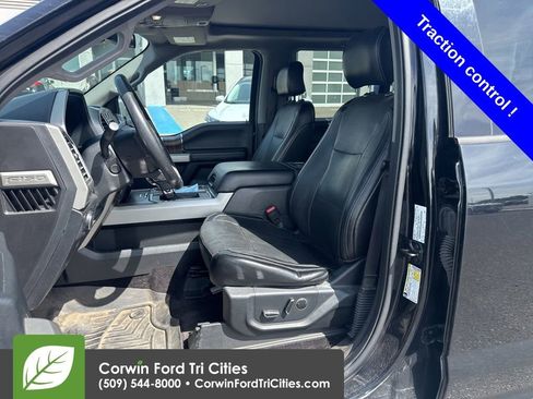 Used 2016 Ford F150 Lariat w/ Equipment Group 502A Luxury AWD/4WD image 2