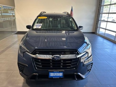 Used 2023 Subaru Ascent Premium w/ Convenience Package AWD/4WD image 2