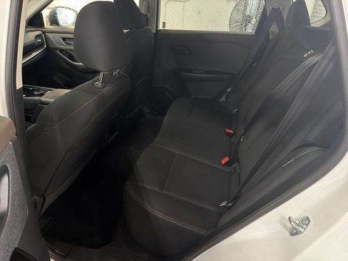 Used 2023 Nissan Rogue S AWD/4WD image 21