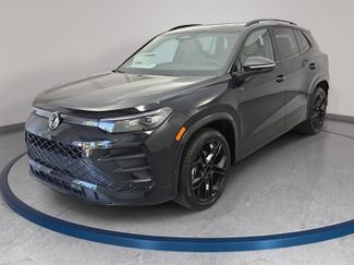 New 2026 Volkswagen Tiguan SE R-Line FWD video 1