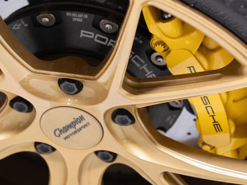 Used 2017 Porsche 911 Turbo S image 69