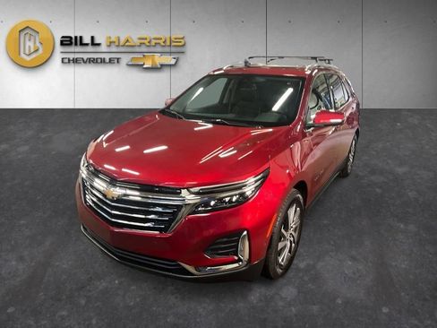 Used 2024 Chevrolet Equinox Premier FWD image 1