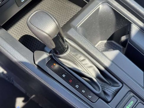 Certified 2023 Honda Accord EX image 29