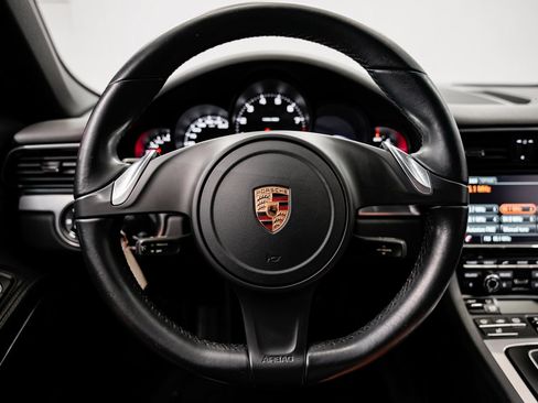 Used 2014 Porsche 911 Carrera RWD image 10