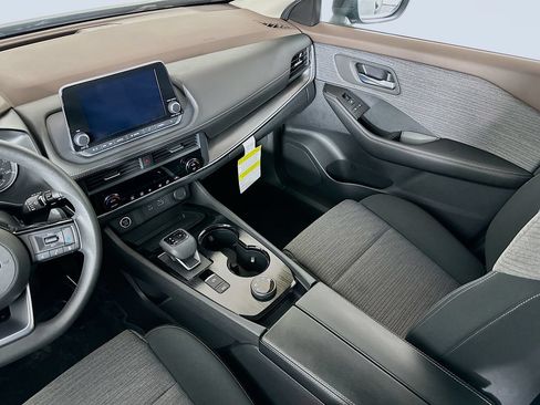 Certified 2023 Nissan Rogue SV AWD/4WD image 30