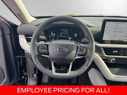 New 2026 Ford Explorer Platinum w/ LUX Leather Package AWD/4WD image 10
