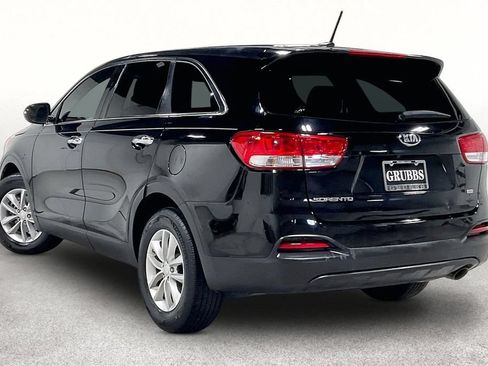 Used 2016 Kia Sorento L FWD image 15