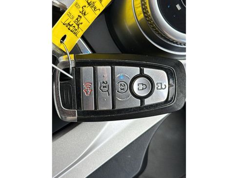 Used 2020 Ford Explorer XLT w/ Equipment Group 202A image 40