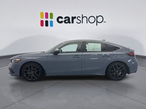 Used 2023 Honda Civic Sport Touring image 2