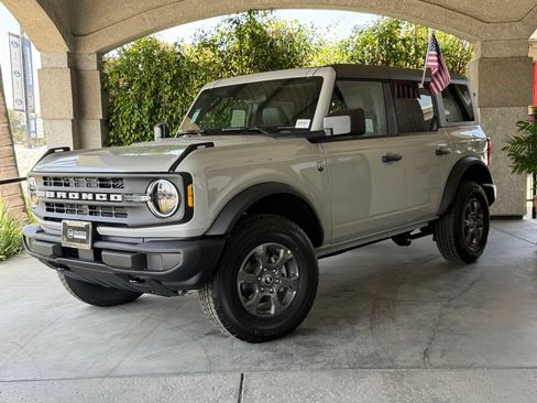 New 2026 Ford Bronco Big Bend AWD/4WD image 3